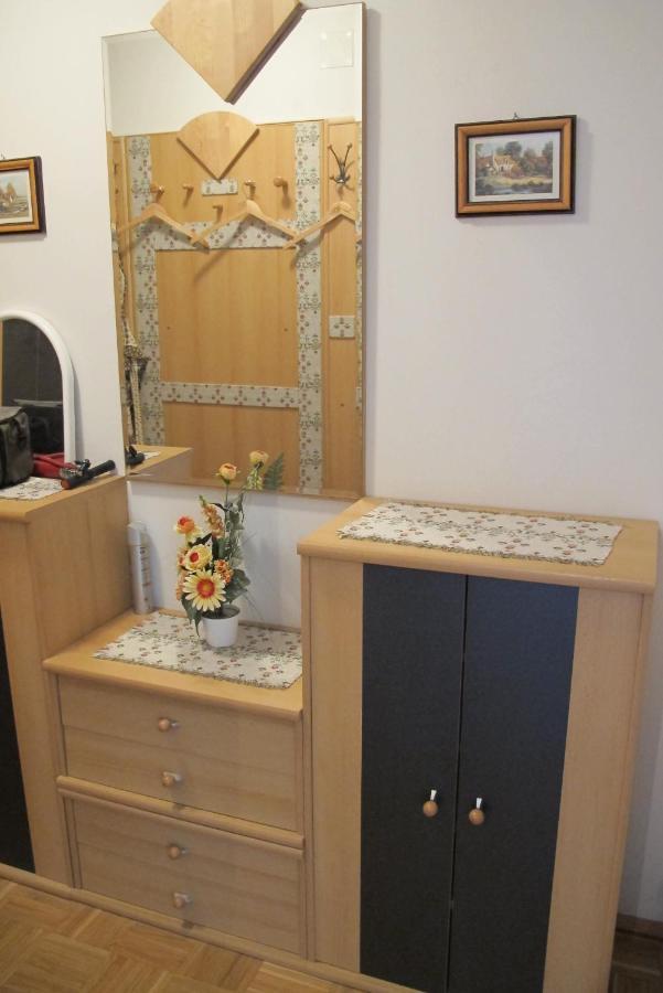 Gemuetliche Ferienwohnung أنينهايم المظهر الخارجي الصورة
