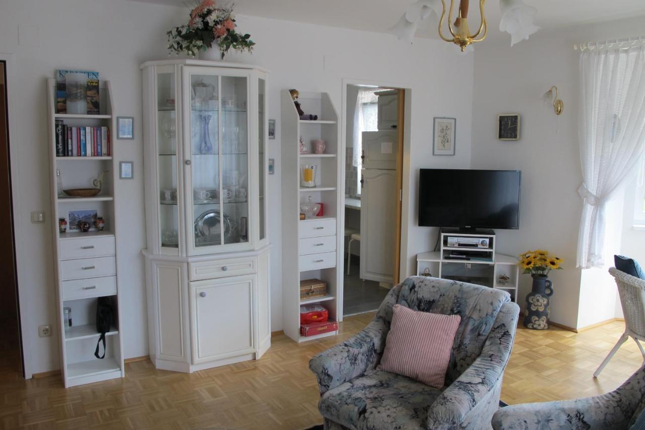 Gemuetliche Ferienwohnung أنينهايم المظهر الخارجي الصورة